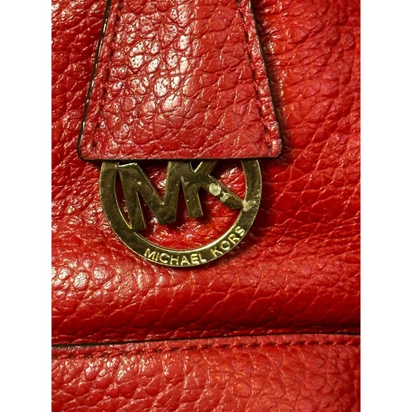 Michael Kors SMYTHE Dome Pebble Leather Satchel Shoulder Bag Chili 30T5GSOS3E - Picture 2 of 10